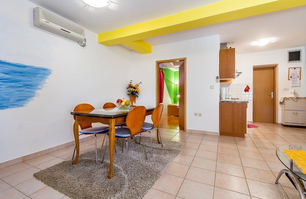 Apartment Ellis Premantura Kültér fotó