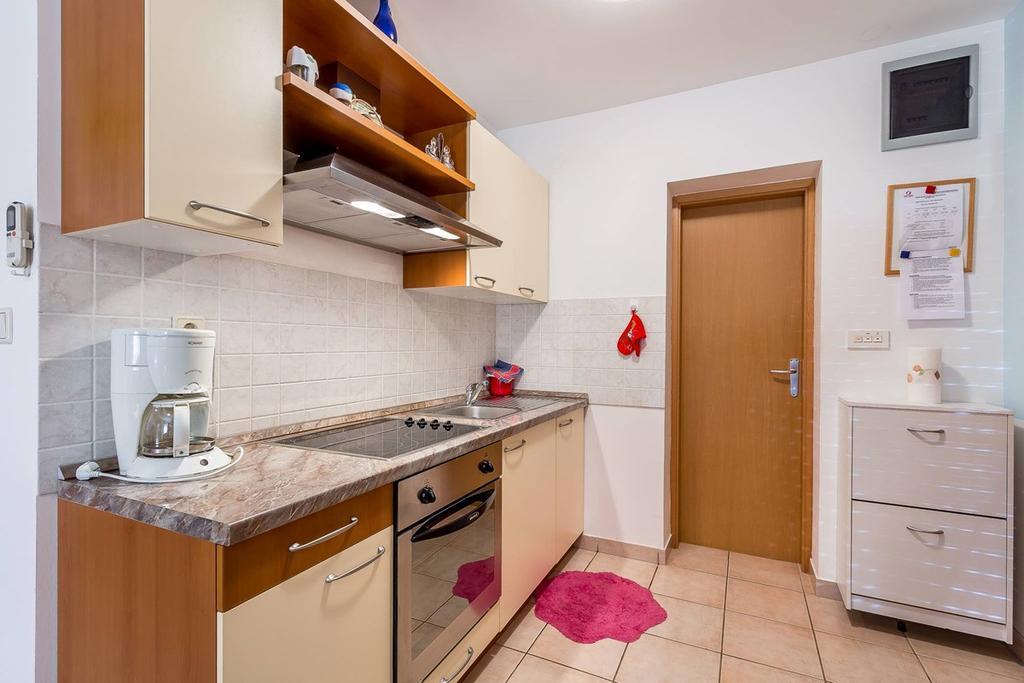 Apartment Ellis Premantura Kültér fotó